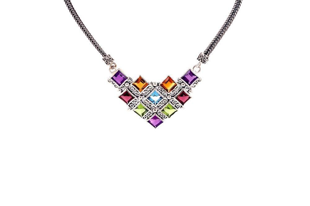 Rinjani Necklace