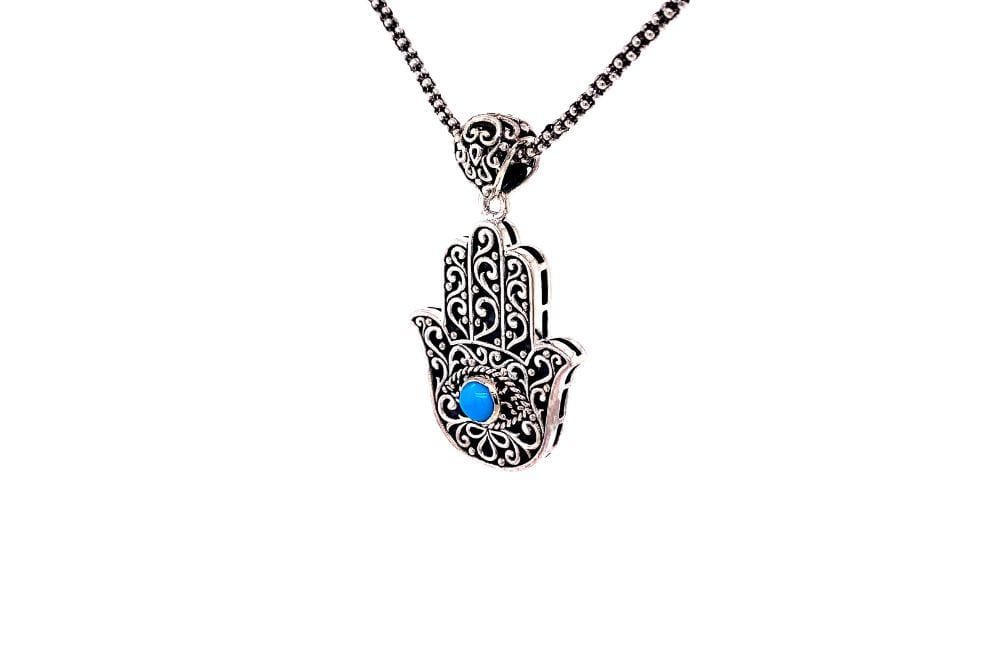 Ruwhi Pendant