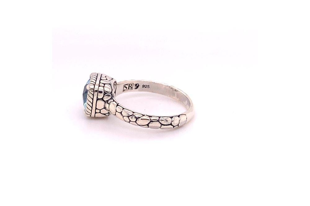 Segara Ring- Blue Topaz