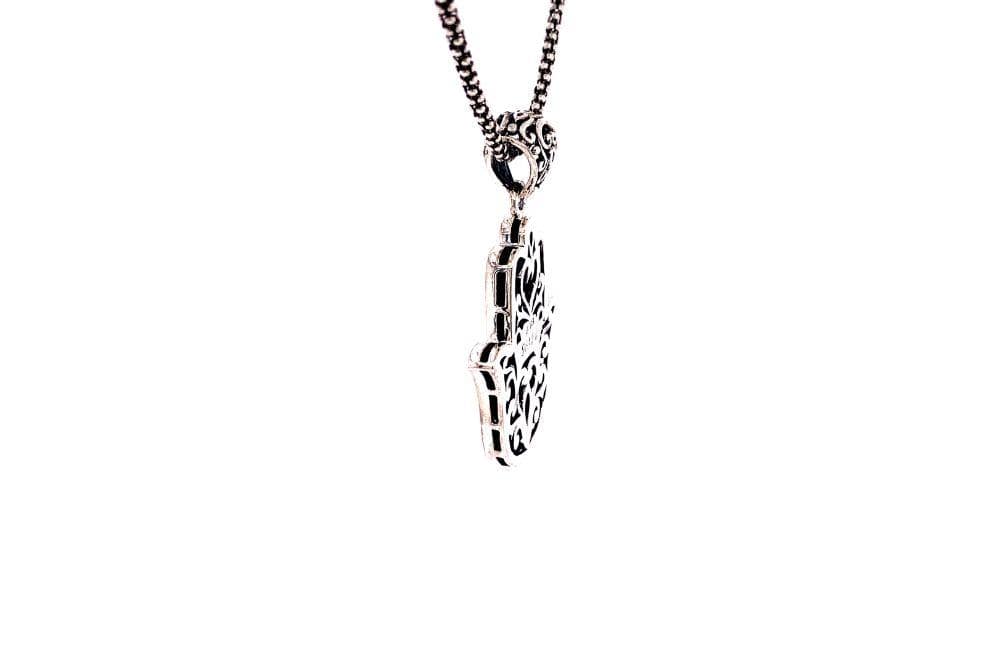 Ruwhi Pendant