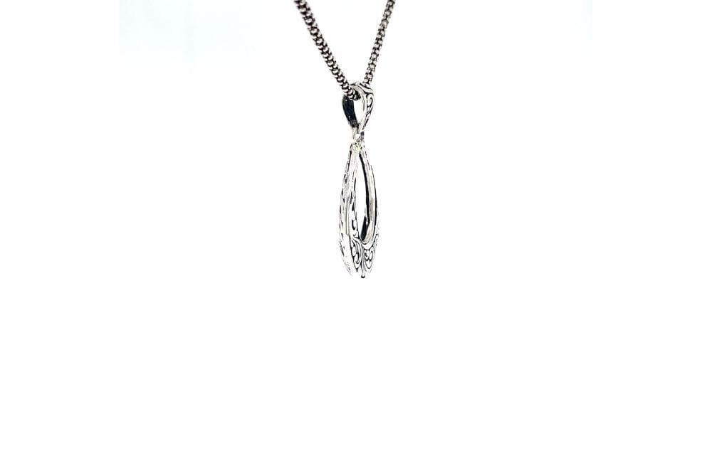 Embrace Pendant- Black Shell