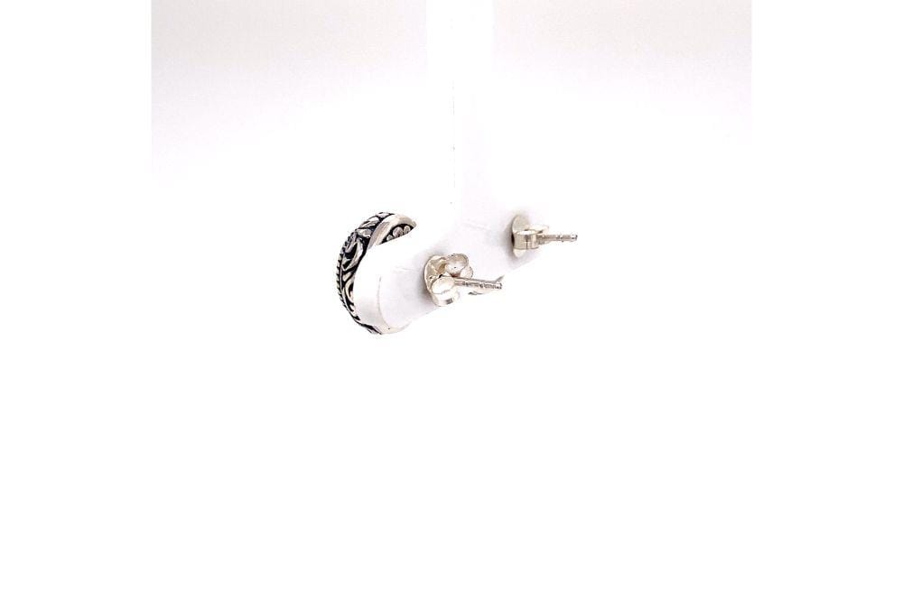 Alba Studs