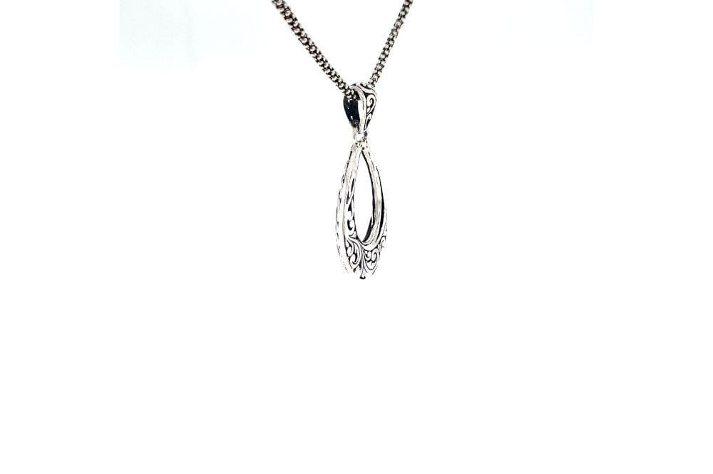 Embrace Pendant- Black Shell