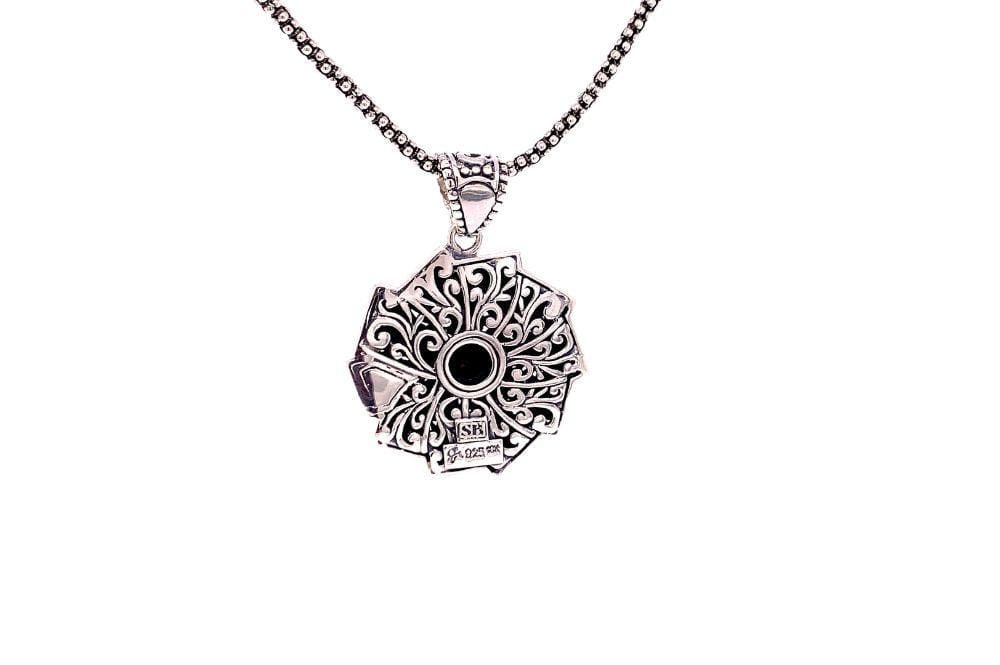 Roda Pendant