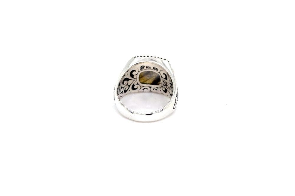Mystery Ring