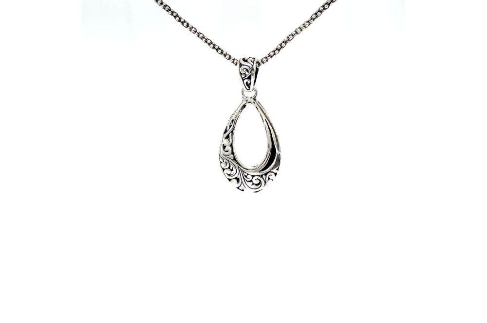 Embrace Pendant- Black Shell
