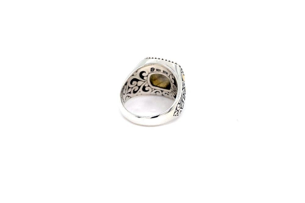 Mystery Ring