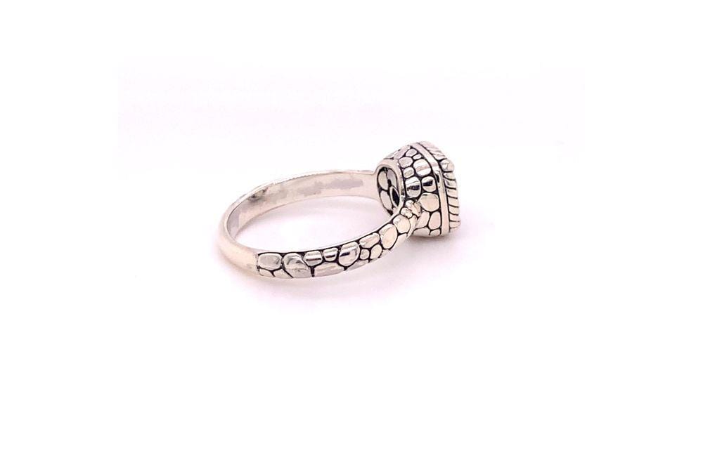 Segara Ring- Blue Topaz