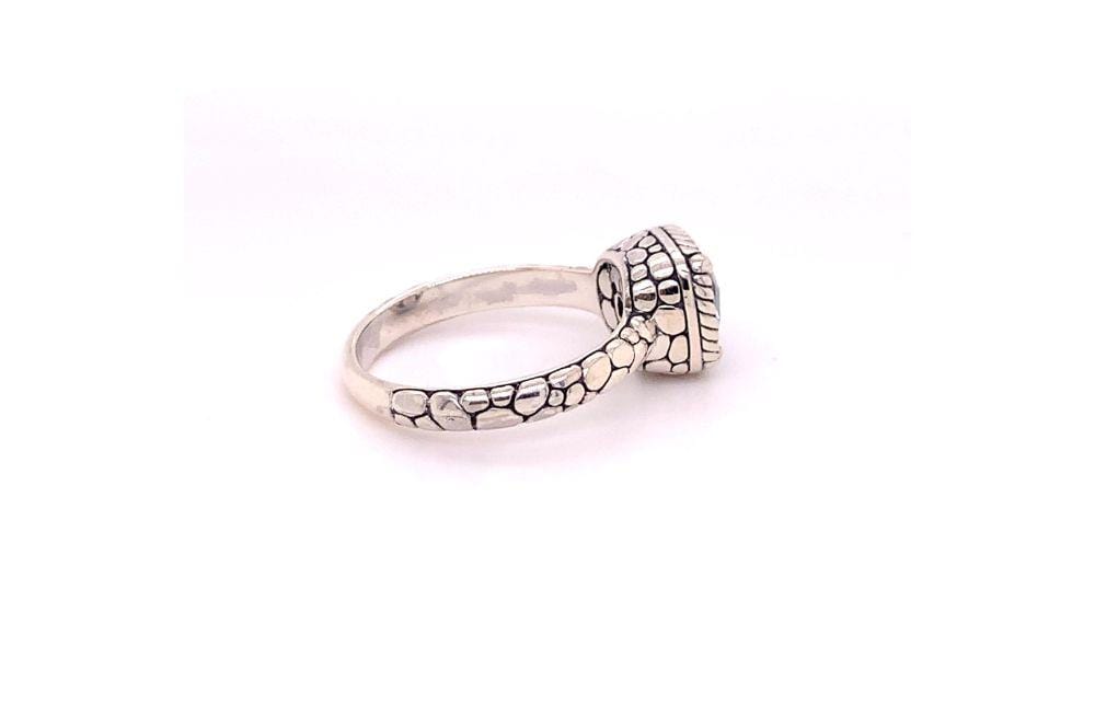 Segara Ring- Blue Topaz