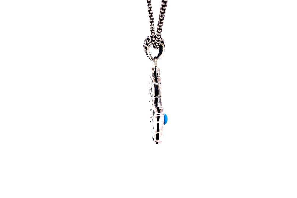 Ruwhi Pendant