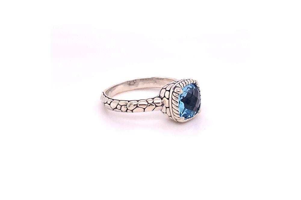 Segara Ring- Blue Topaz