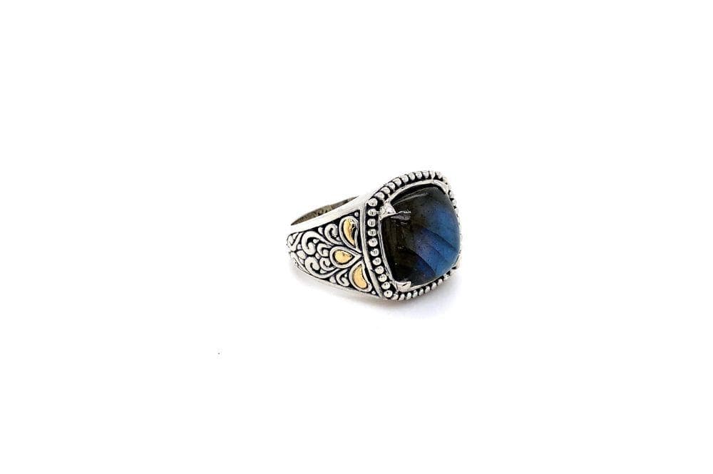 Mystery Ring