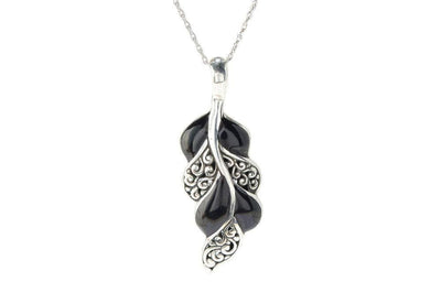 Cascada Leaf Pendant- Black Shell