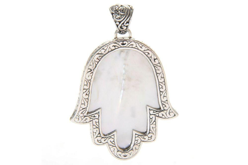 Hamsa Reef Pendant-Mother Of Pearl