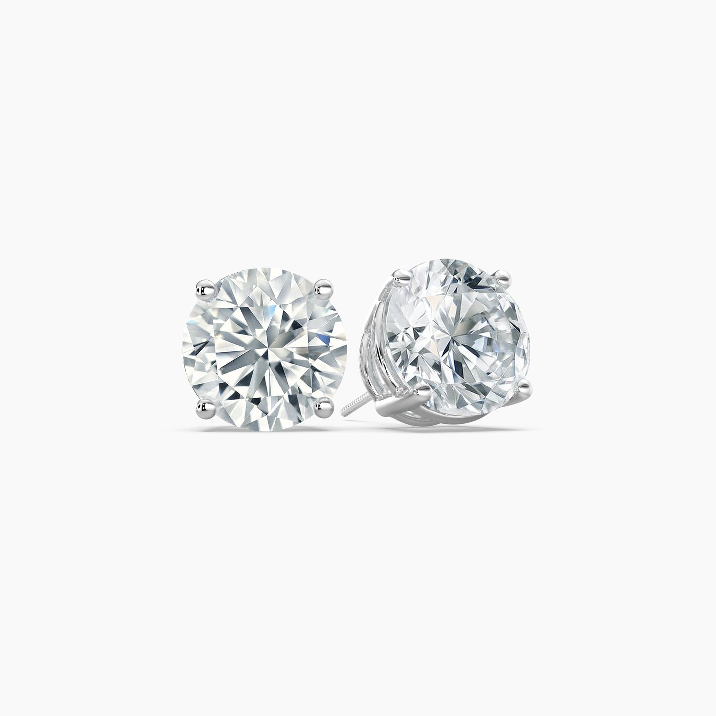 Round Brilliant Cut Natural Diamond Stud Earrings 0.20 Ct