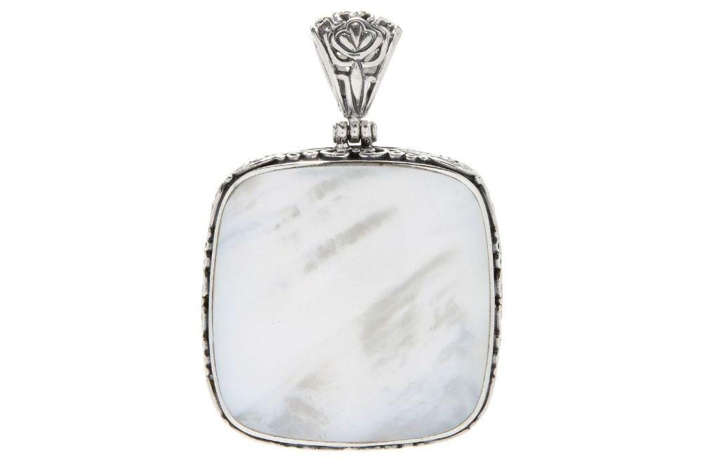 Ventana Pendant- Mother Of Pearl